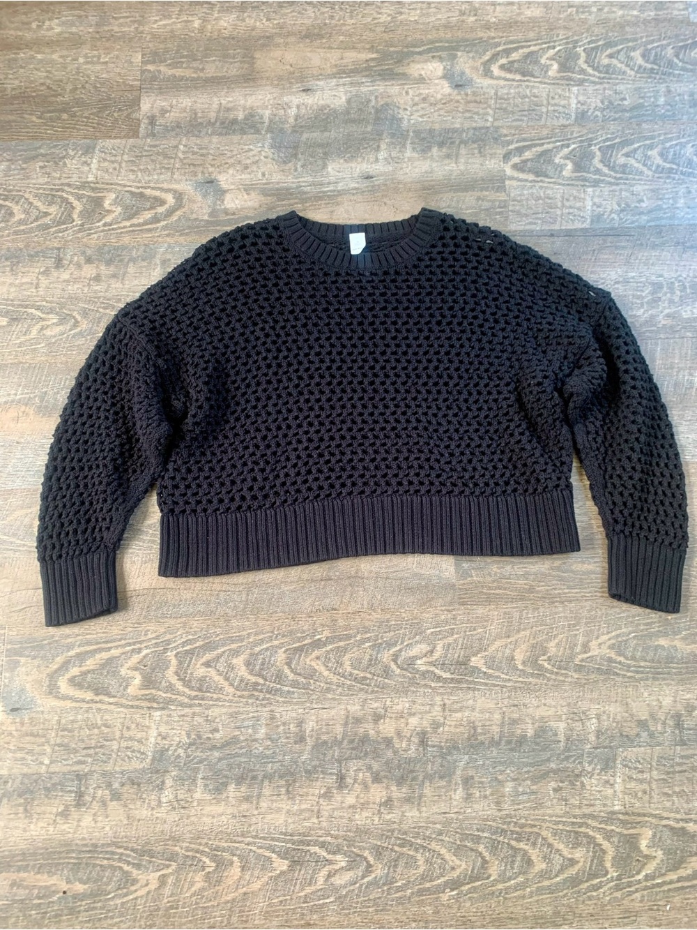 Black Old Navy Textured Knit Crewneck Fisherman Sweater